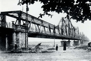 Cầu Long Biên đầu Thế Kỉ Xx Min