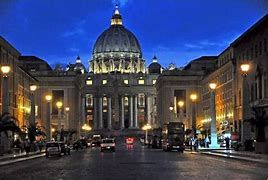 Nha Tho Va Ti Cang Min