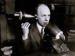 Điện Thoại (a Lếch Xan đơ Gra Ham Beo, 1876). Min