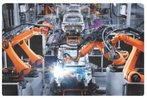 Các Cánh Tay Rô Bốt đang Làm Việc Trong Dây Chuyền Sản Xuất, Lắp Ráp ô Tô