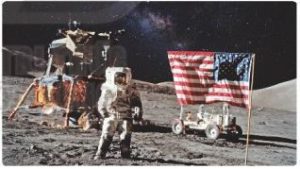 Nhà Du Hành Không Gian Neo Am Strong (mỹ) Người đầu Tiên đặt Chân Lên Mặt Trăng (1969)