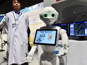 Thử Nghiệm Dạy Tiếng Anh Bằng Robot ở 500 Trường Học Tại Nhật Bản