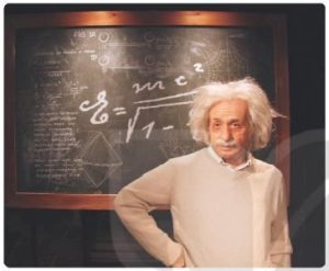 Tượng An Be Anh Xtanh ở Bảo Tàng I Xtan Bun (thổ Nhĩ Kỳ)